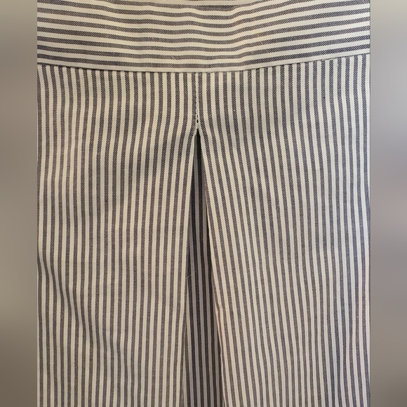 Theory Juscla Masin Off-Shoulder Gray & White Striped Cotton Blouse Size Small - Picture 7 of 8